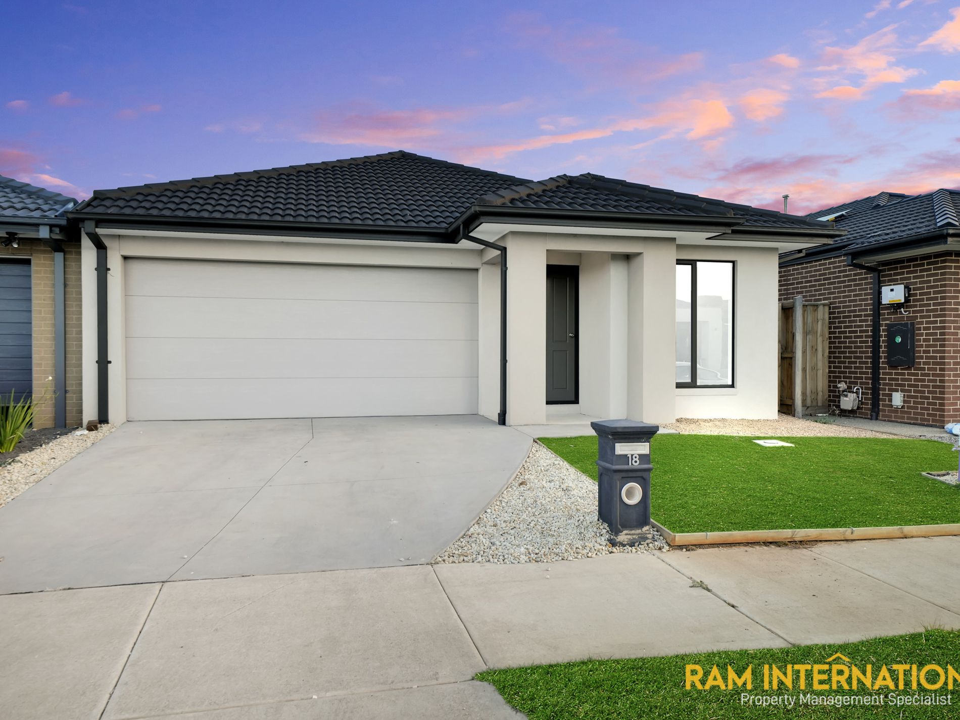 18 Perceval Place , Mambourin