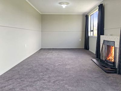 15 Sinclair Avenue, Nightcaps