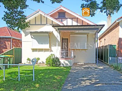 16 The Boulevarde, Lakemba