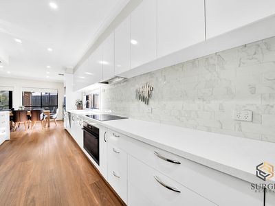 19 Chaucer Crescent, Truganina