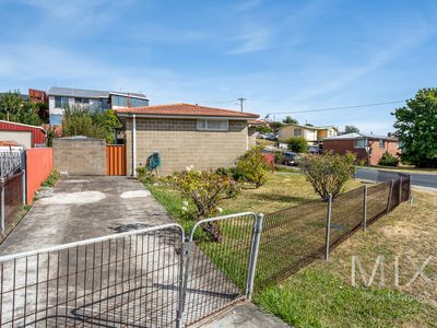2 Bonar Place, Glenorchy
