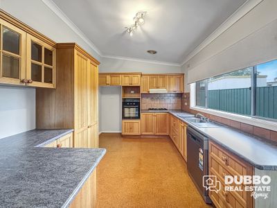 15 Johns Avenue, Dubbo