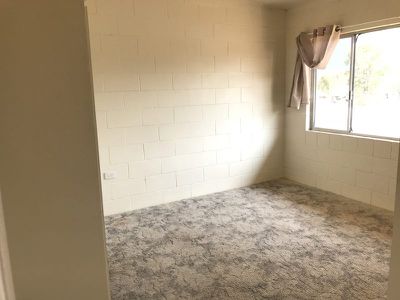 2 / 8 Alfred Street, Nanango
