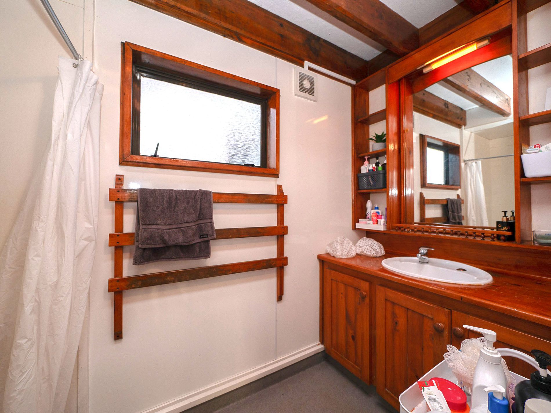 2/114 Harbour Tce, North Dunedin