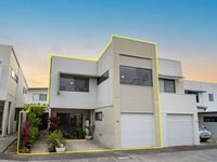 unit 18 / 22 Careel Close, Helensvale