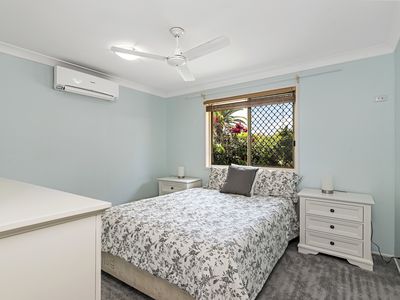 1 / 83 Gollan Drive, Tweed Heads West