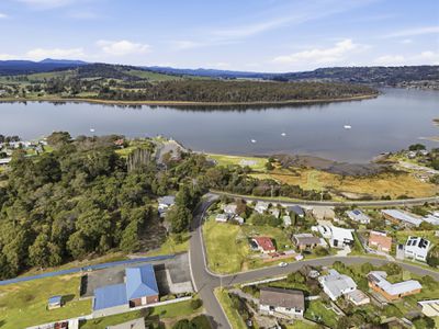 1 Taree Crescent, Gravelly Beach