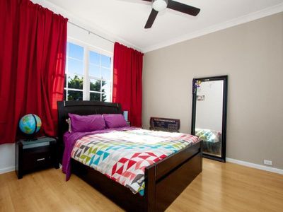 11 / 13A Queen Street, Arncliffe