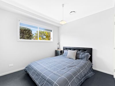 12 Lonsdale Parade, Dalmeny