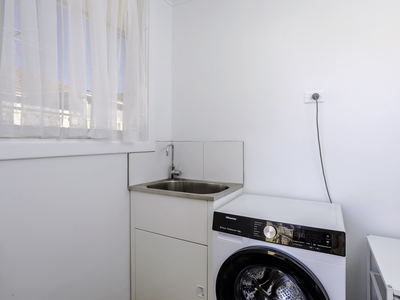 2 / 70 Augusta Street, Glenelg East