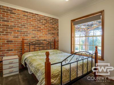 48 Cramsie Crescent, Glen Innes