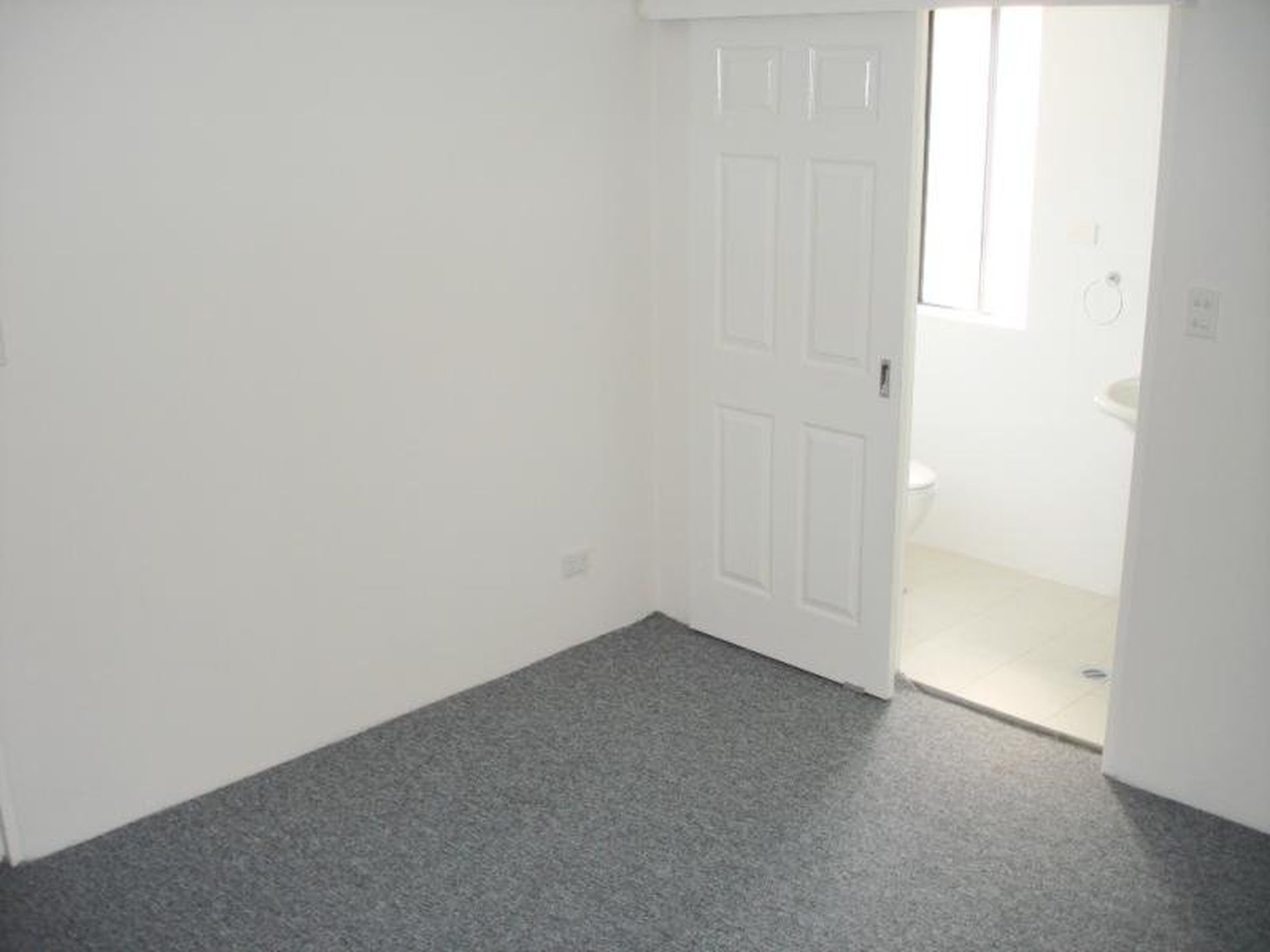 58 Larien Crescent, Birrong