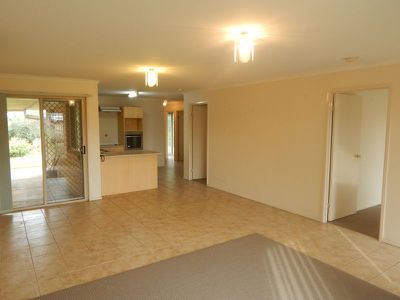 38 Lawrence Street, Marburg