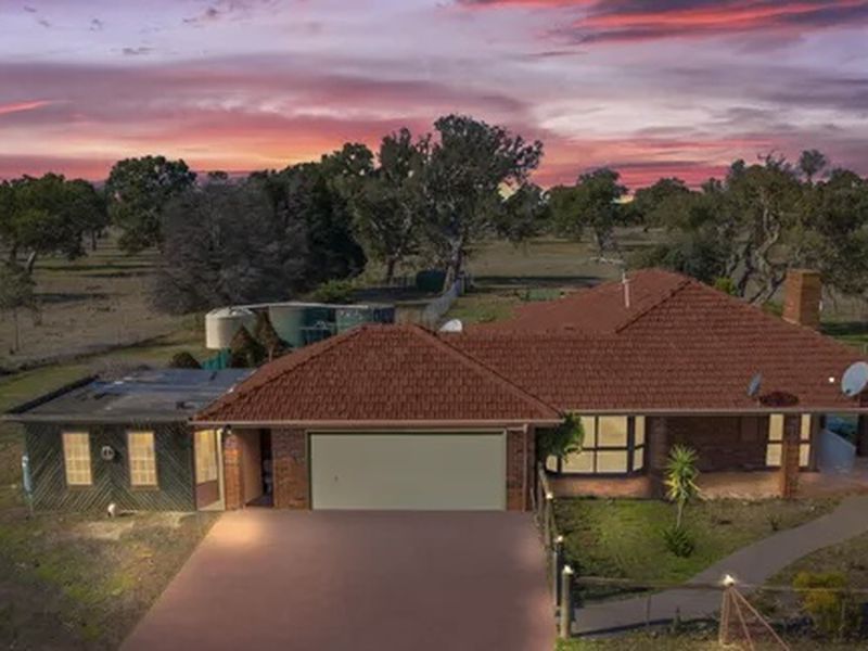 1505 Donnybrook Rd, Woodstock