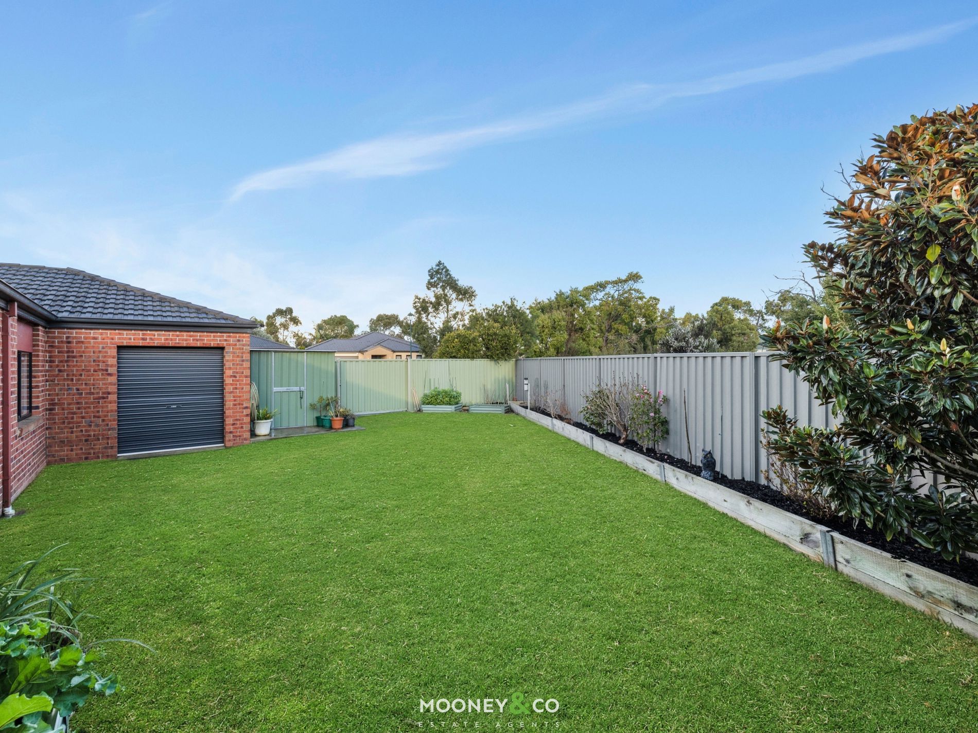 14 challenger circuit cranbourne east