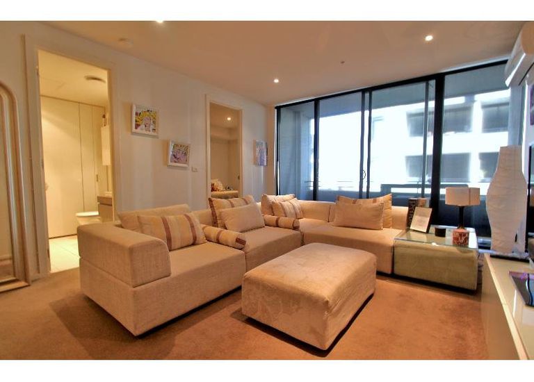 408 / 52 Nott Street, Port Melbourne