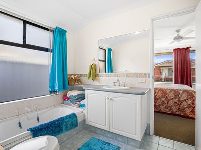 15 / 5 SAINTE MAXIME AVENUE, Port Kennedy
