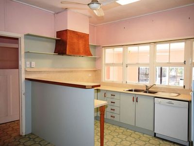 133 Crane Street, Longreach