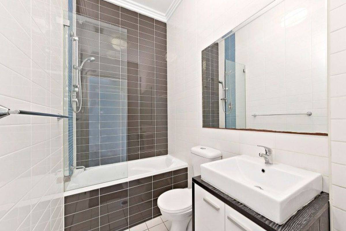 49 / 28 Marlborough Road, Homebush West