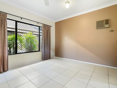 94-96 Windlass Street, Goldsborough
