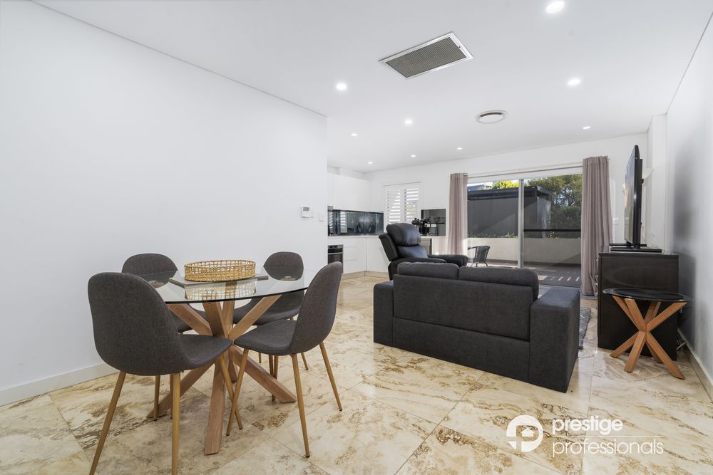 1 / 80 Lucas Avenue, Moorebank