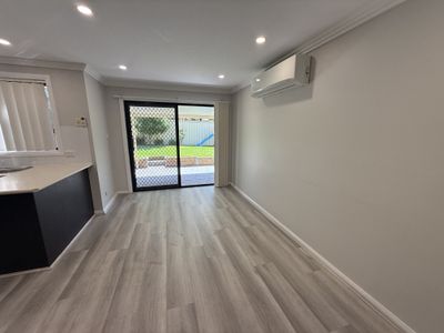 5 / 4 Blackwood Avenue, Casula