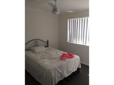 2 / 28 Velox Street, Upper Coomera