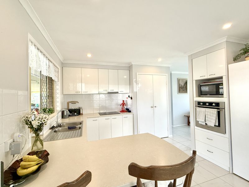 2 Merrilyn Court, Urangan, QLD, Urangan - Thumbnail 8