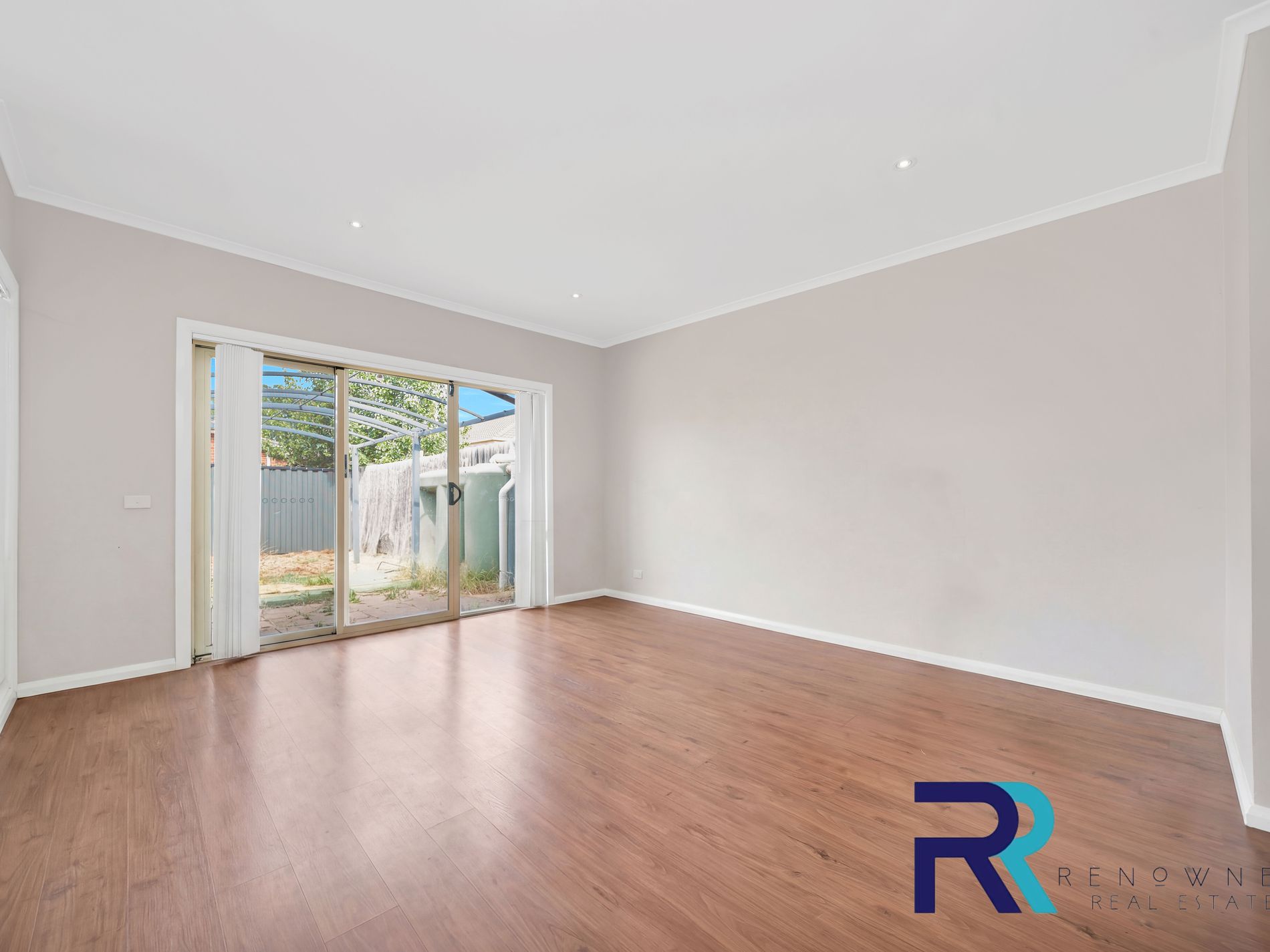 16 / 35 Tullidge Street, Melton