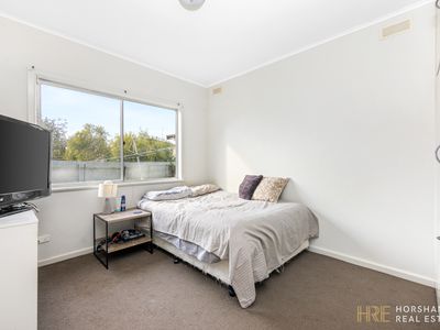 1 4 / 9 Burgess Street, Horsham