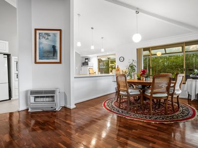 5 Mauldon Mews, Winthrop