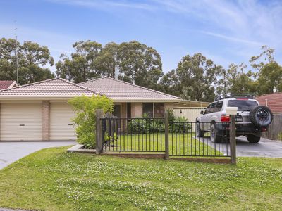 11 Lonsdale Close, Lake Haven