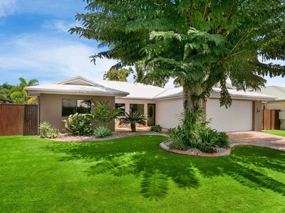 5 Norfolk Close, Holloways Beach