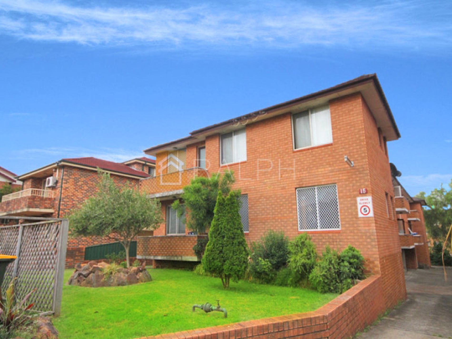 7 / 15 Myee Street, Lakemba