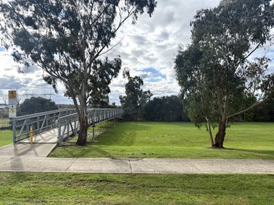 12 Menindee Terrace, Narre Warren South