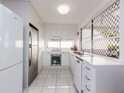 13 / 1 Poinsettia Court, Mooloolaba