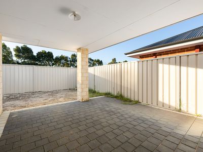 32 Waddington Loop, Haynes