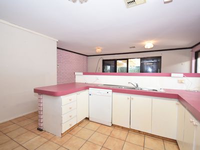 130 Wheatley Street, Gosnells
