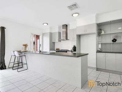 31 Hayston Boulevard, Epping