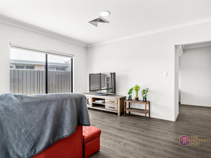10 Klondyke Street, Piara Waters