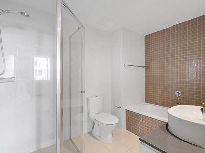409 / 1-3 Aqua Street, Southport