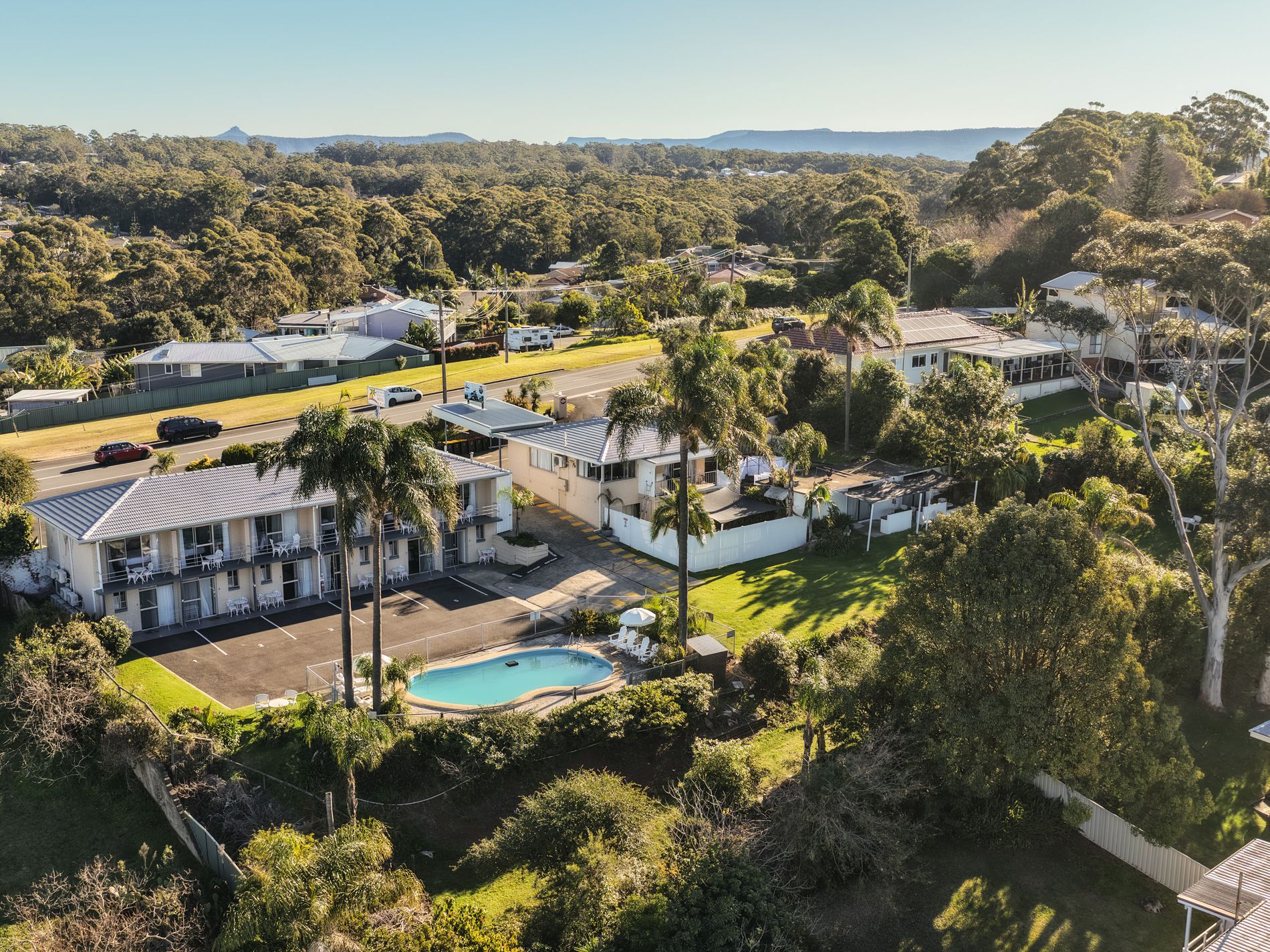 10 Princes Highway, Mollymook