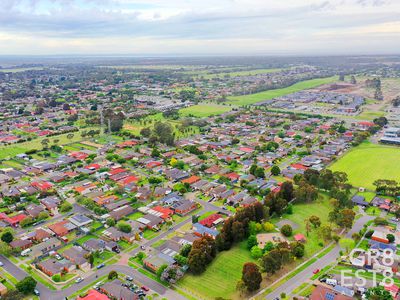 3 Charlotte Place, Cranbourne West