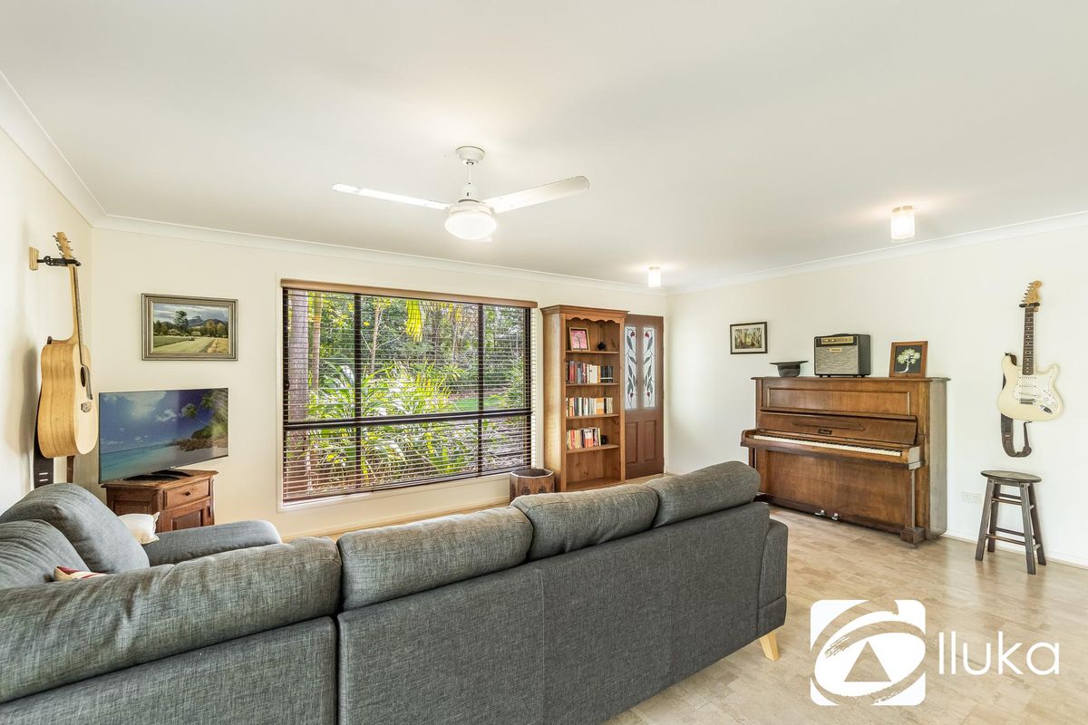 99 Emu Drive, Woombah