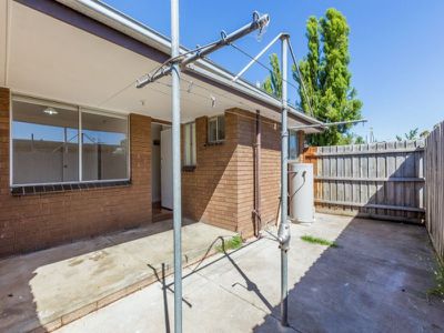 5 / 12 Manly Street, Werribee