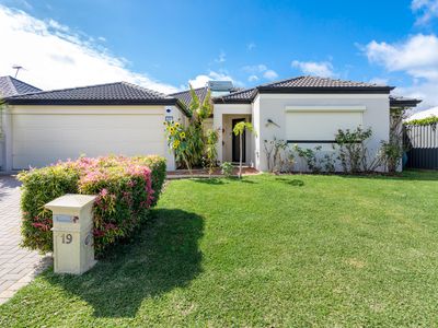 19 Tourmaline Boulevard, Byford