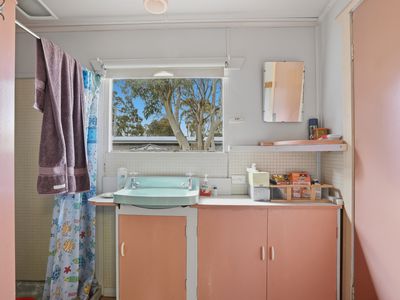 8 Flintstone Drive, Flintstone