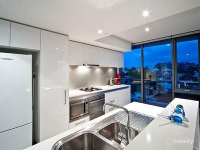 206/2 Oldfield Street, Burswood