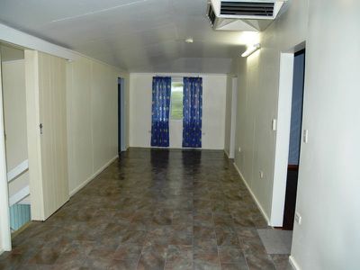 169 Kingfisher street, Longreach