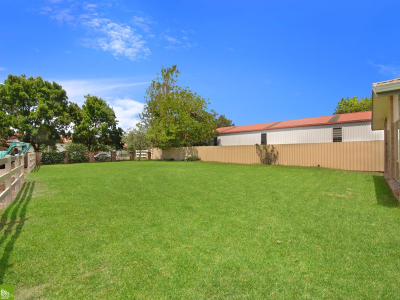 2 / 1A Kingston Town Drive, Kembla Grange